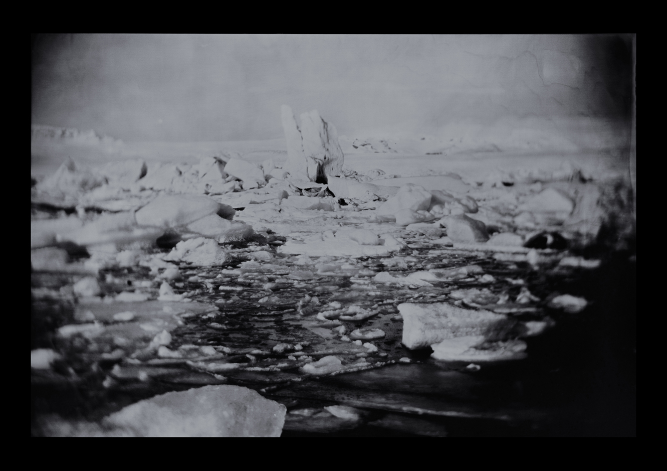  64º 4' 42.406" N 16º 13' 49.994" W